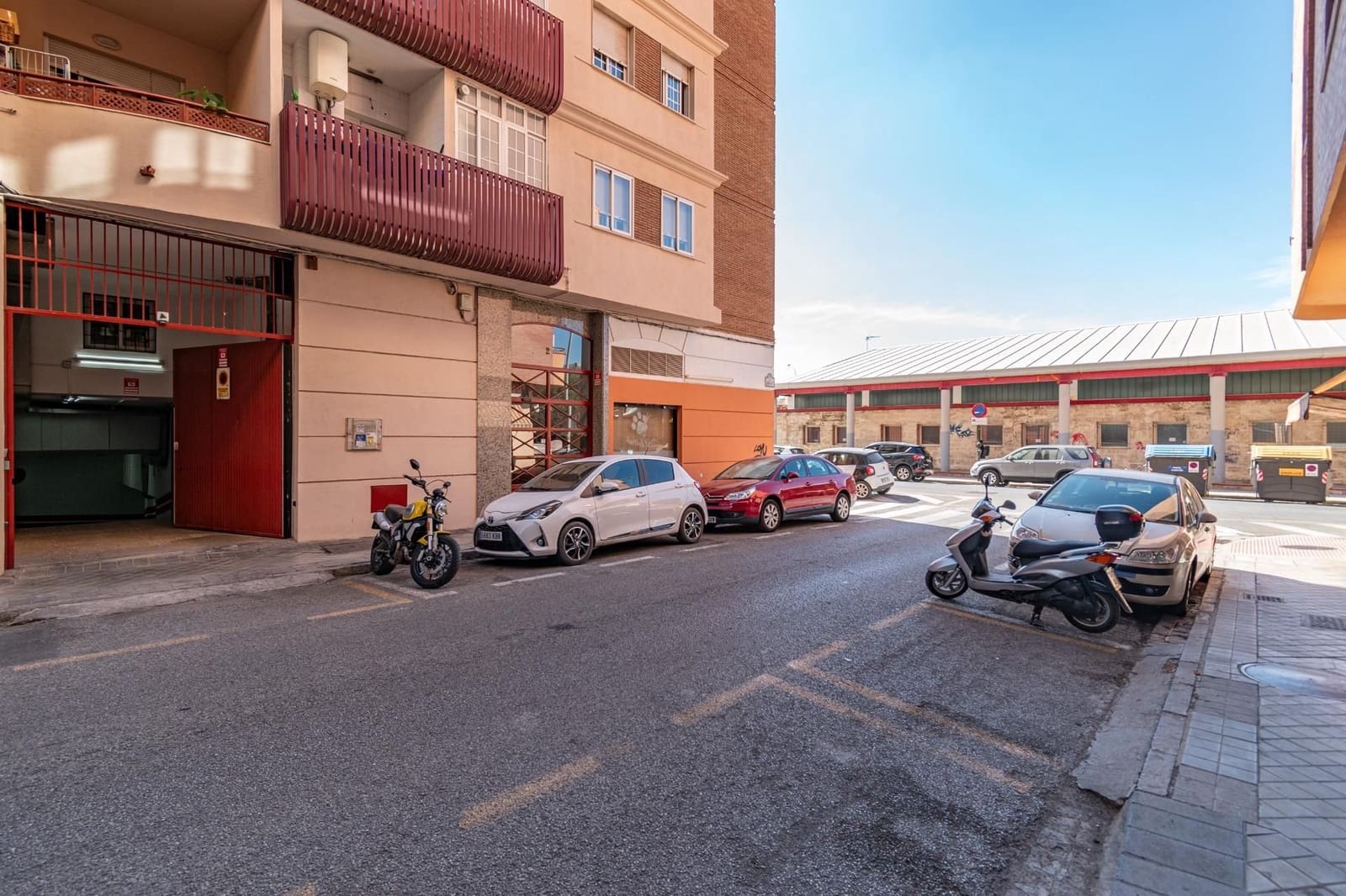 Garage te koop in Granada stad - € 25.000 (Ref: 9534331)