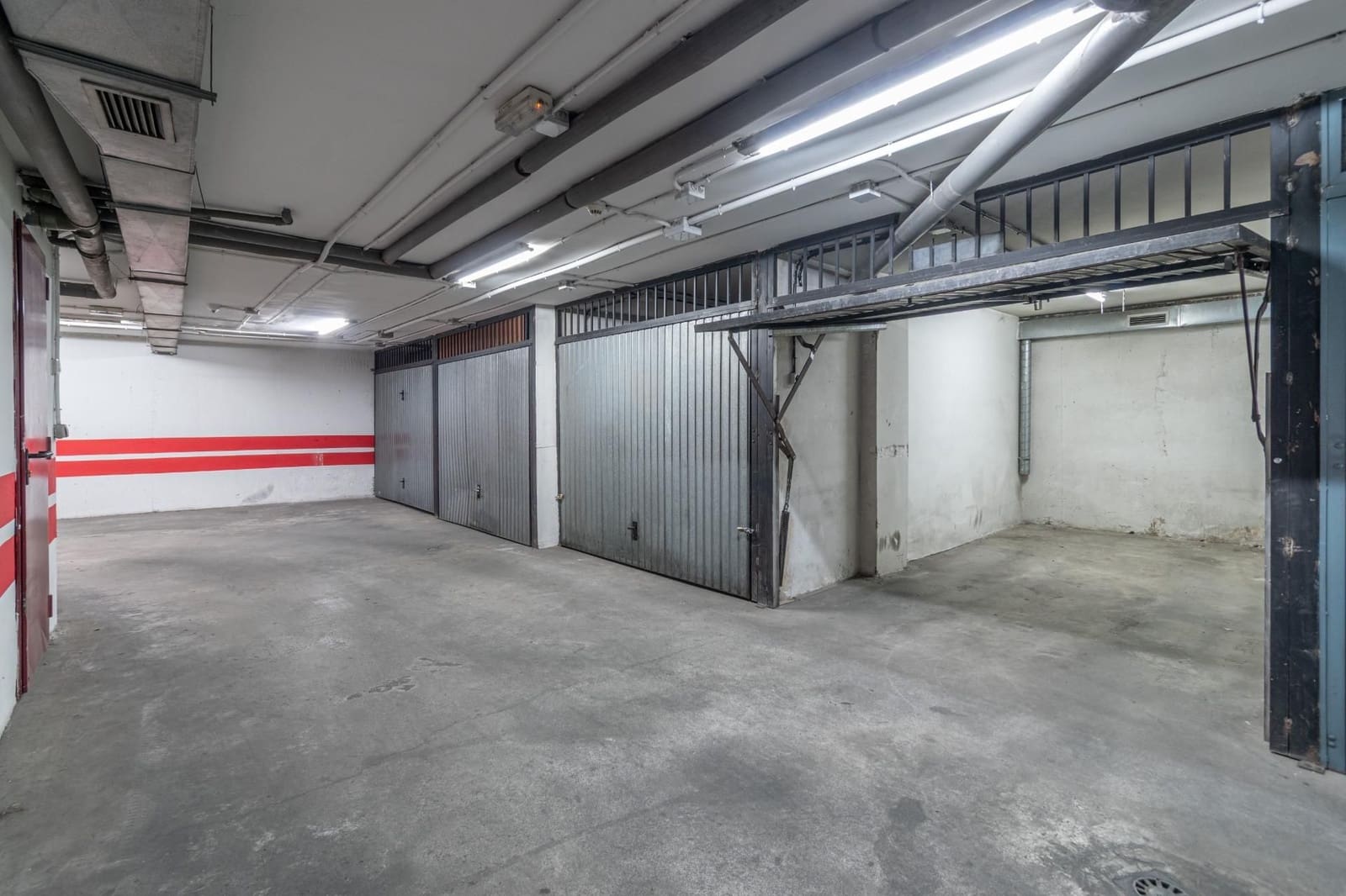 Garage te koop in Granada stad - € 25.000 (Ref: 9534331)