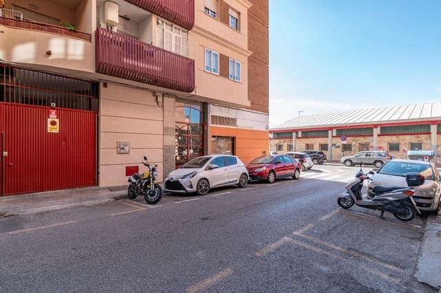 Garage te koop in Camino de Ronda - Rosaleda, Granada stad - € 25.000 (Ref: 9534331)