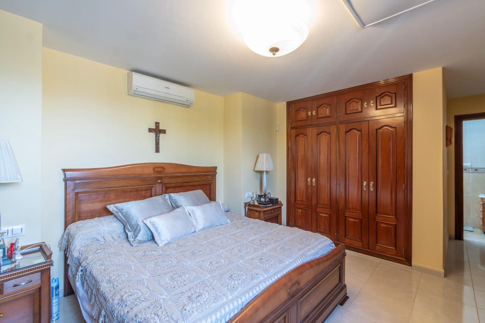 4 Zimmer Villa zu verkaufen in Otura mit Pool Garage - 398.000 € (Ref: 9534332)