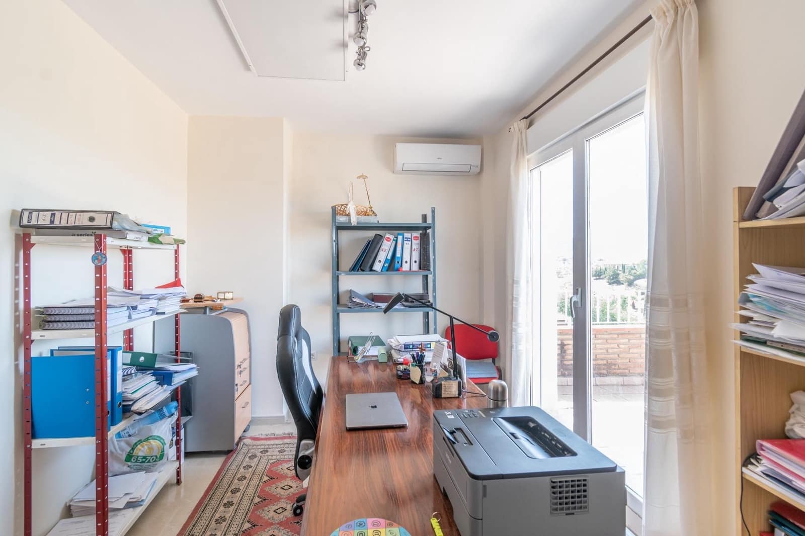 4 Zimmer Villa zu verkaufen in Otura mit Pool Garage - 398.000 € (Ref: 9534332)