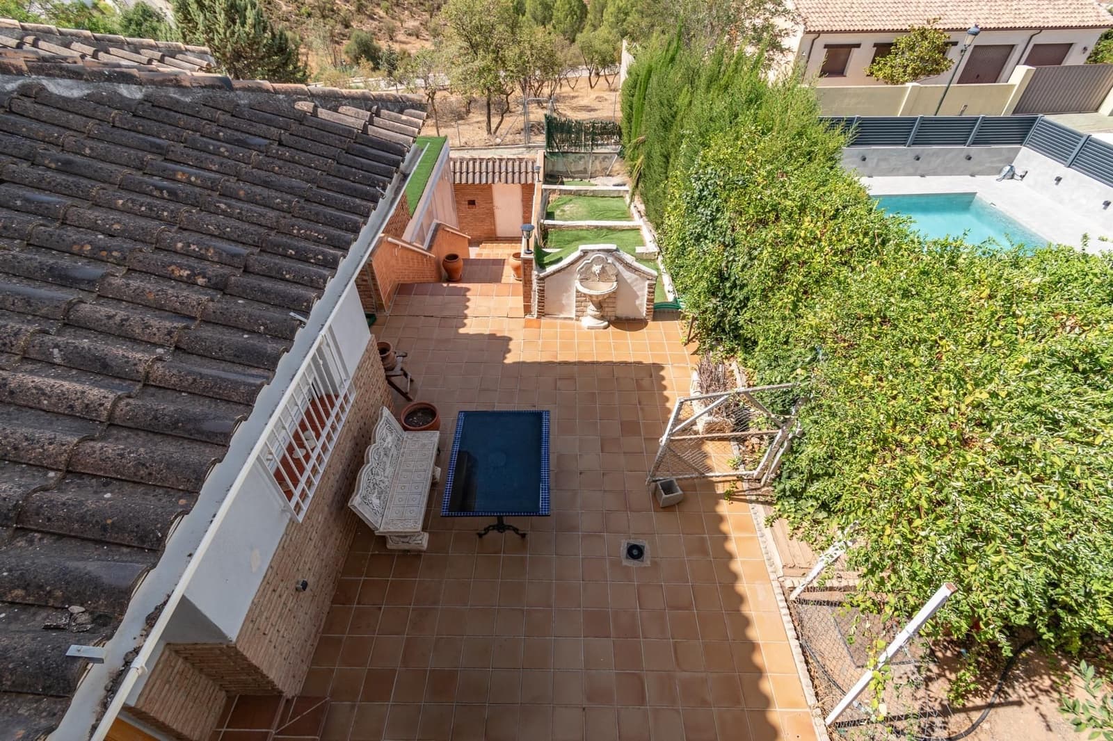 4 Zimmer Villa zu verkaufen in Otura mit Pool Garage - 398.000 € (Ref: 9534332)