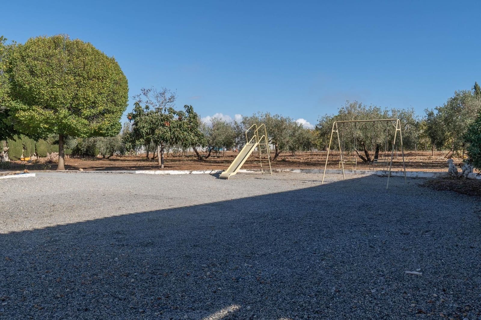 2 soveværelse Finca/Landehus til salg i Moraleda de Zafayona med garage - € 199.900 (Ref: 9534333)