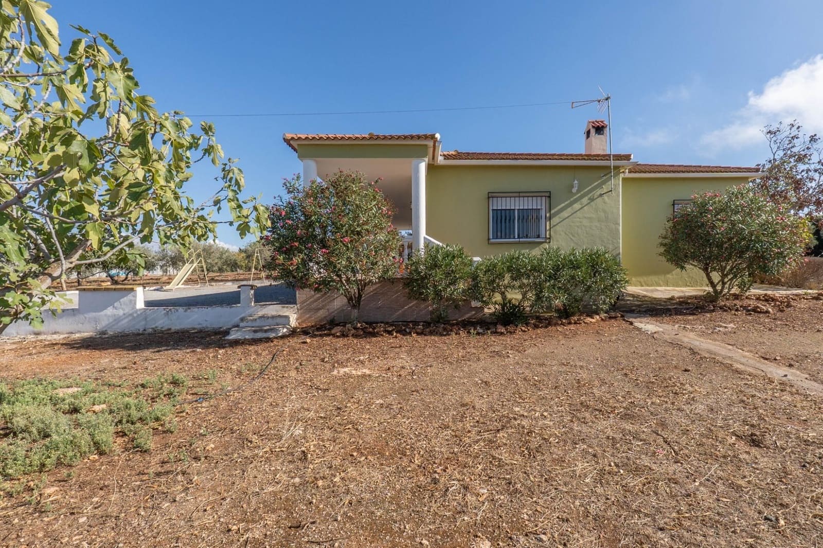 2 soveværelse Finca/Landehus til salg i Moraleda de Zafayona med garage - € 199.900 (Ref: 9534333)