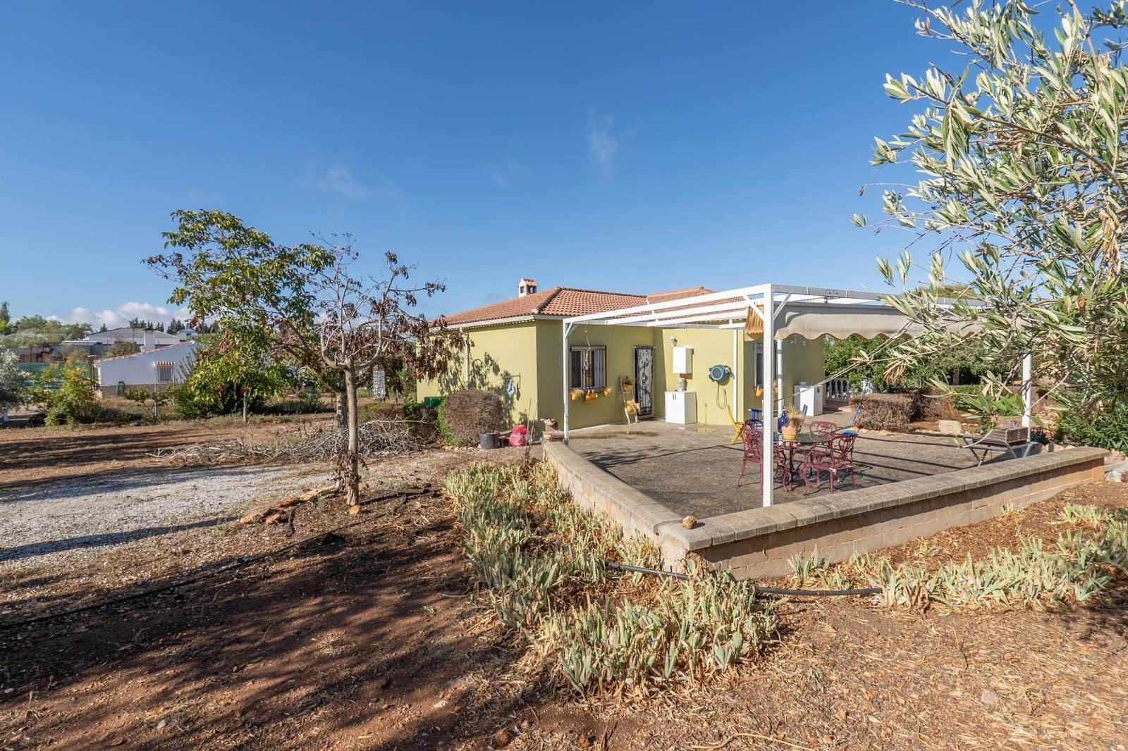 2 soveværelse Finca/Landehus til salg i Moraleda de Zafayona med garage - € 199.900 (Ref: 9534333)