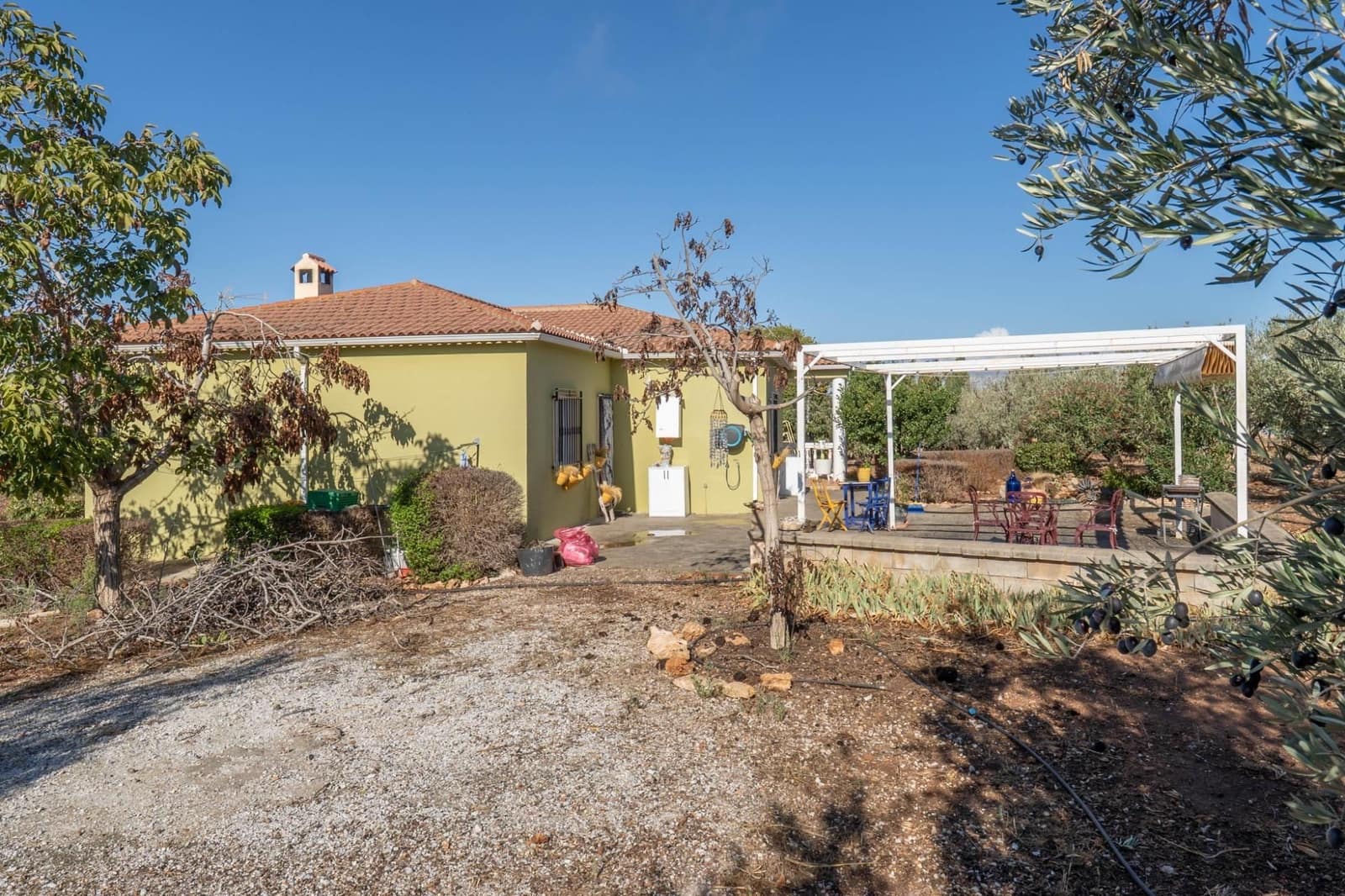 2 soveværelse Finca/Landehus til salg i Moraleda de Zafayona med garage - € 199.900 (Ref: 9534333)