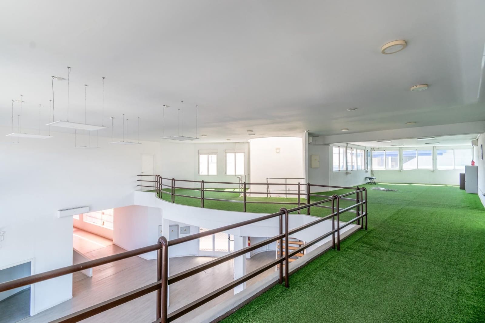 Local Commercial à vendre à Pulianas - 1 200 000 € (Ref: 9534335)