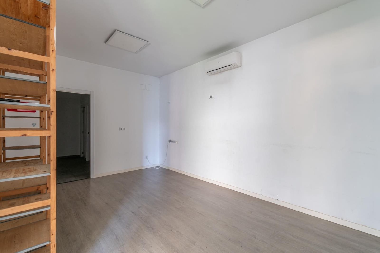 Local Commercial à vendre à Pulianas - 1 200 000 € (Ref: 9534335)