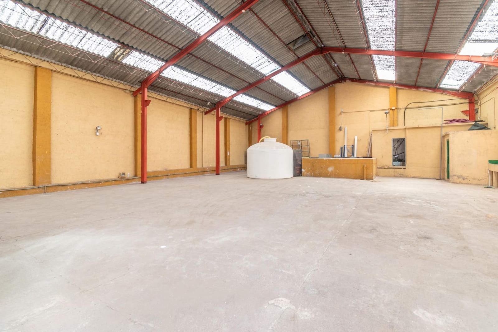 Local Commercial à vendre à Pulianas - 1 200 000 € (Ref: 9534335)