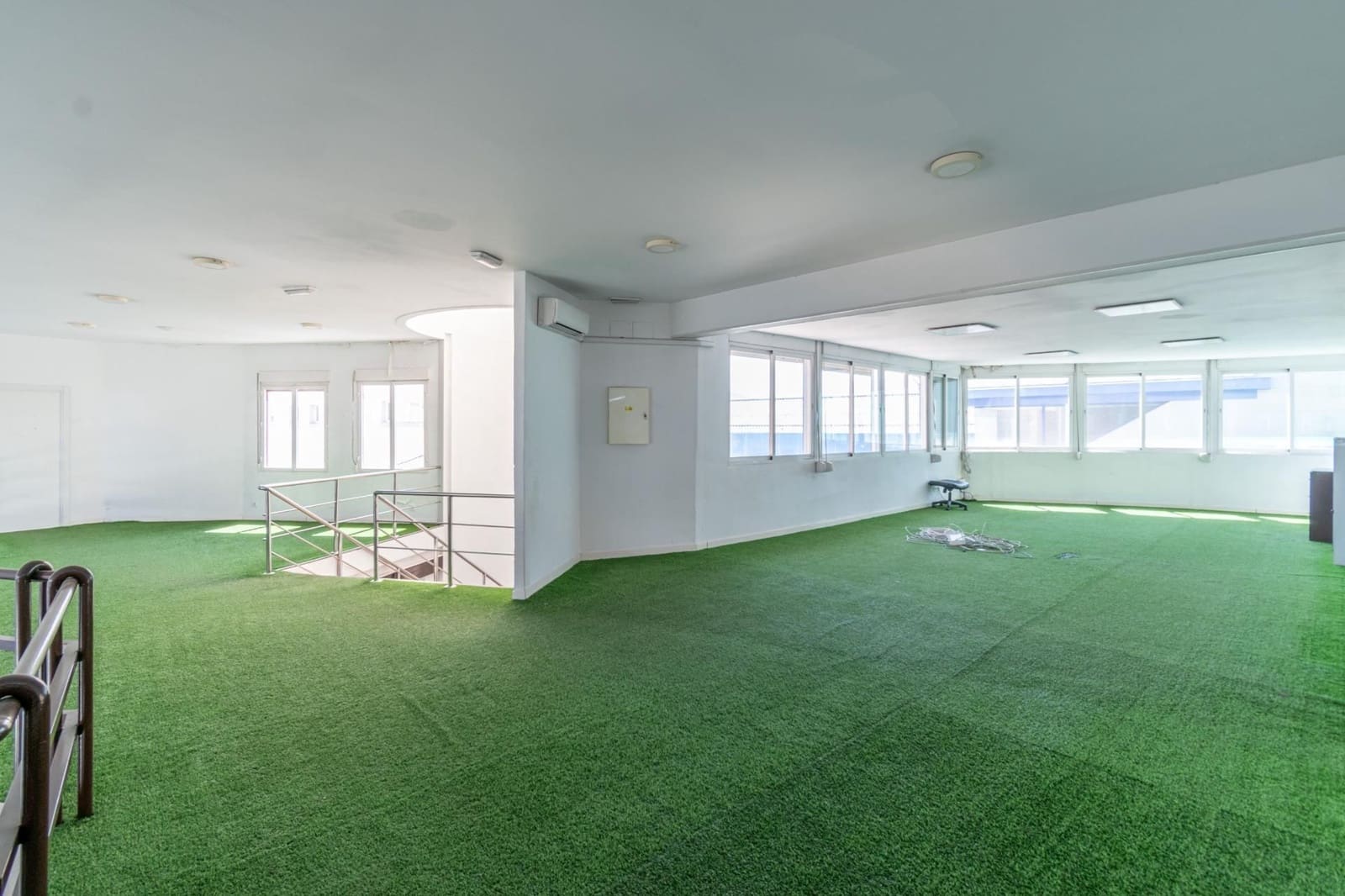 Commercial for sale in Pulianas - € 1,200,000 (Ref: 9534335)