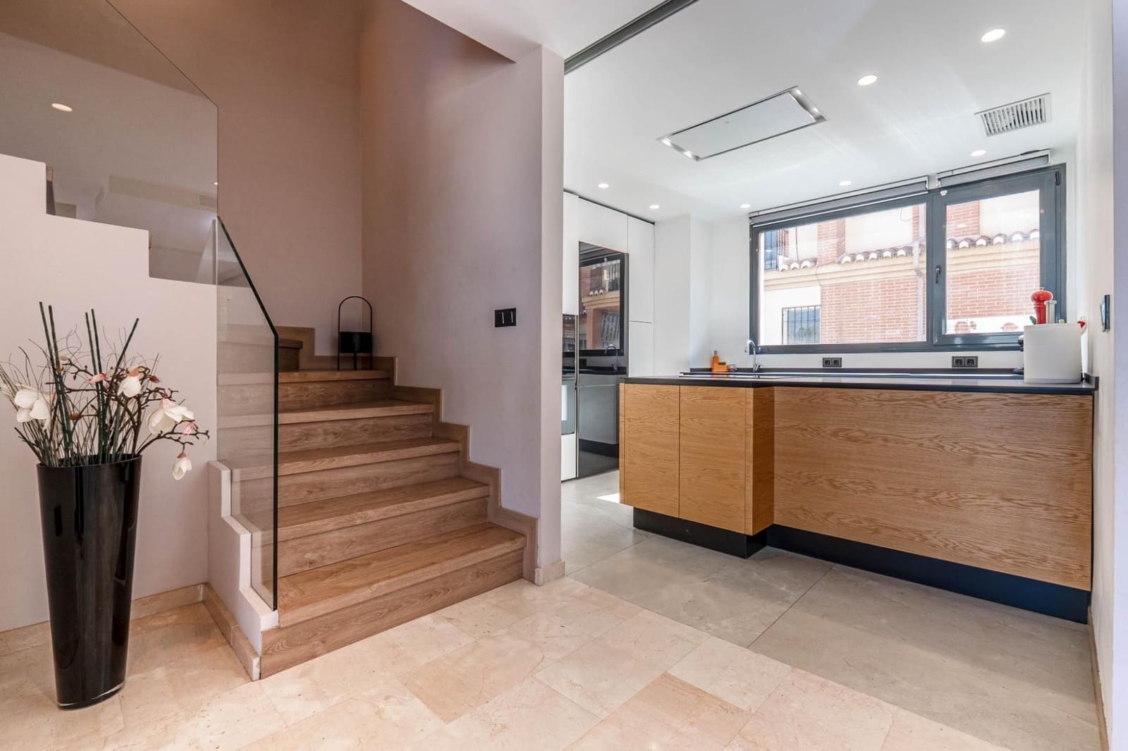 3 soveværelse Semi-Rækkehus til salg i Cajar med garage - € 379.000 (Ref: 9534336)