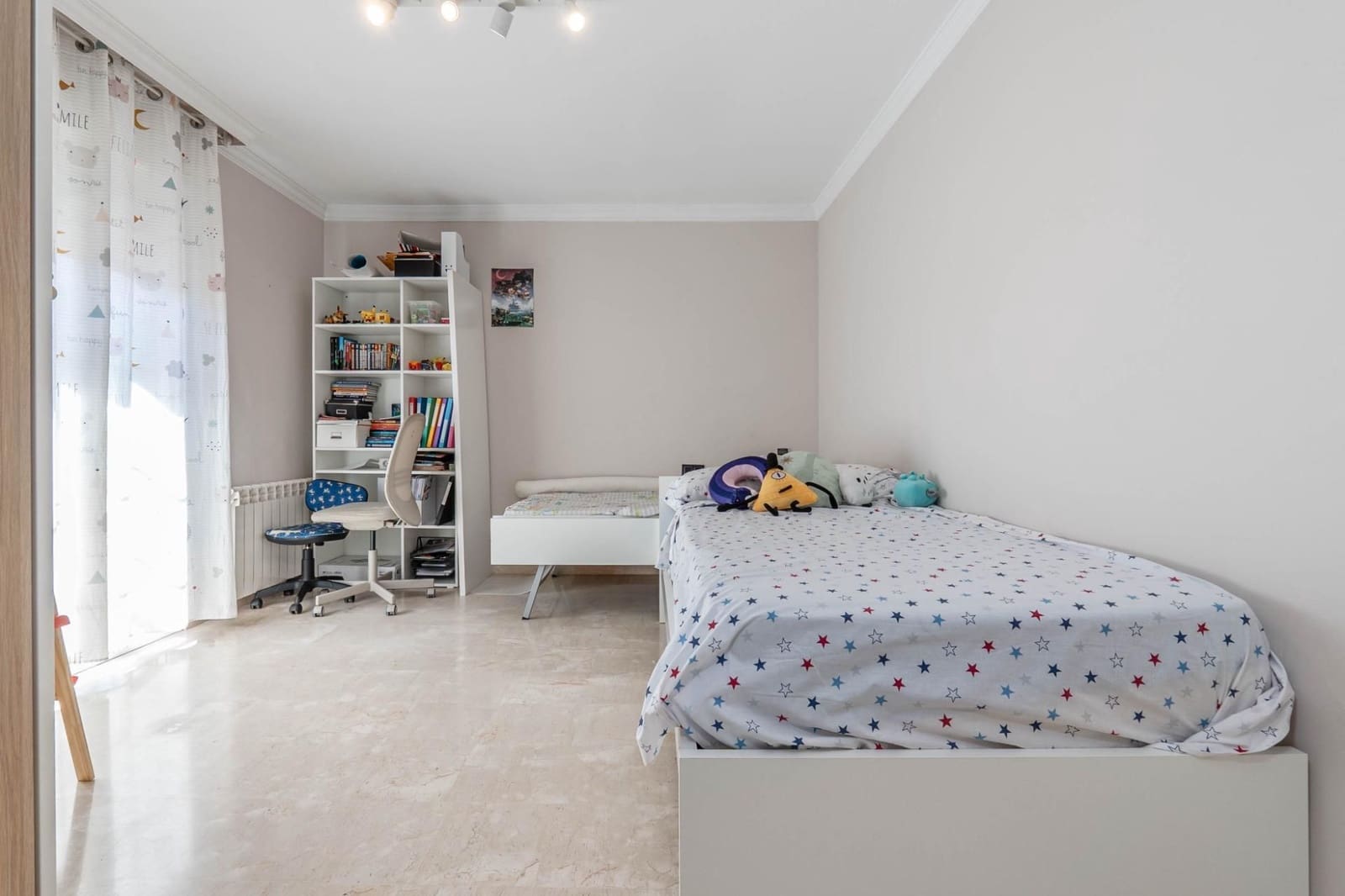 3 soveværelse Semi-Rækkehus til salg i Cajar med garage - € 379.000 (Ref: 9534336)