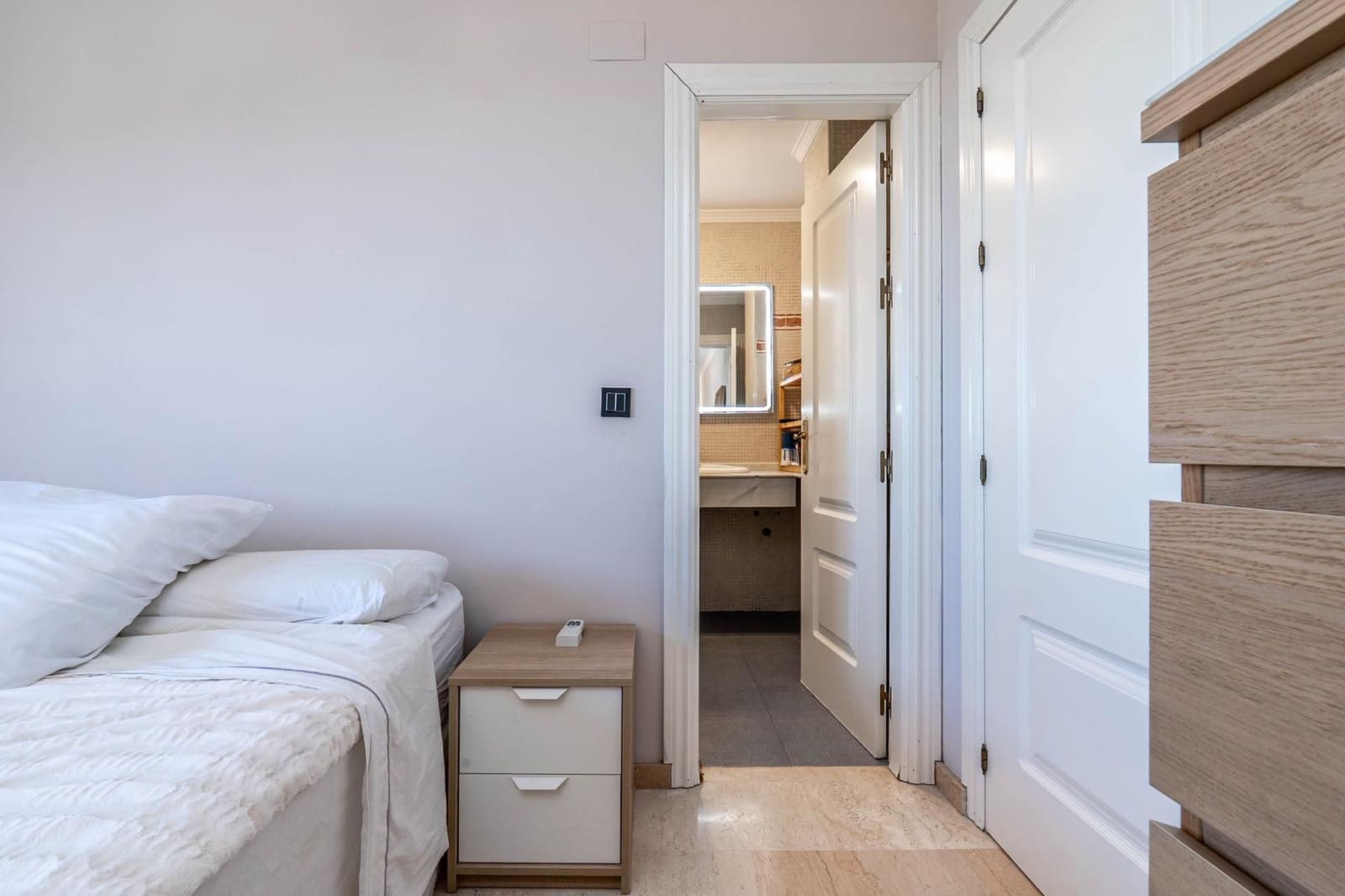 3 soveværelse Semi-Rækkehus til salg i Cajar med garage - € 379.000 (Ref: 9534336)