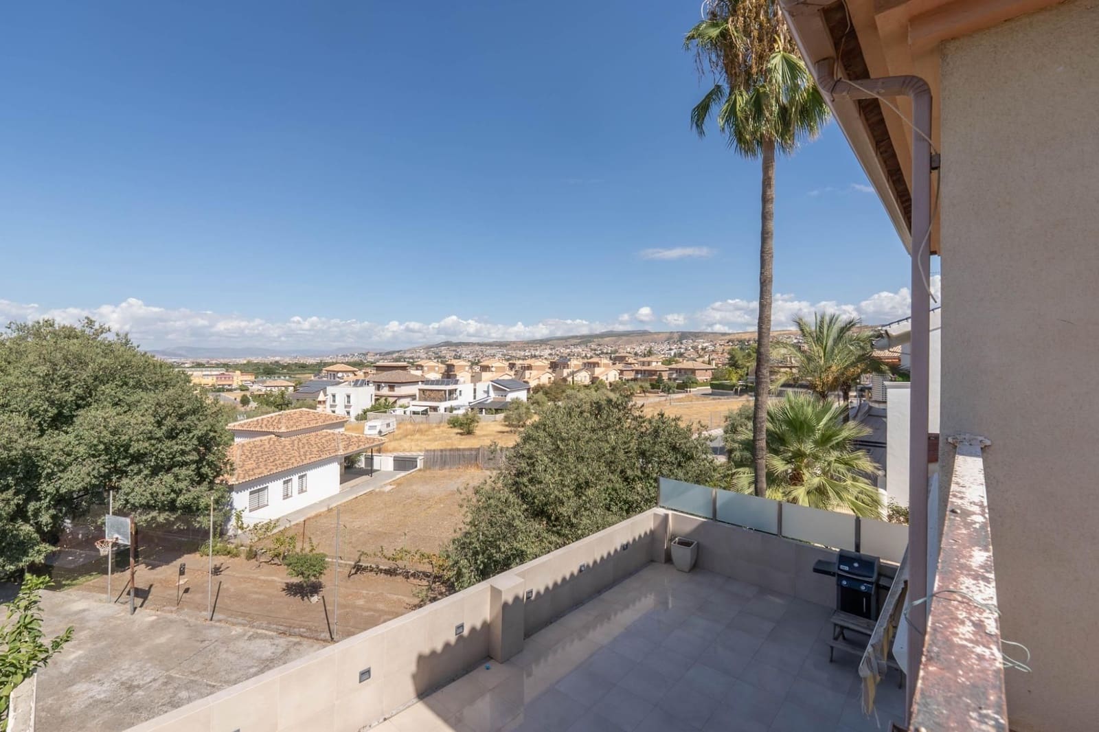 3 soveværelse Semi-Rækkehus til salg i Cajar med garage - € 379.000 (Ref: 9534336)