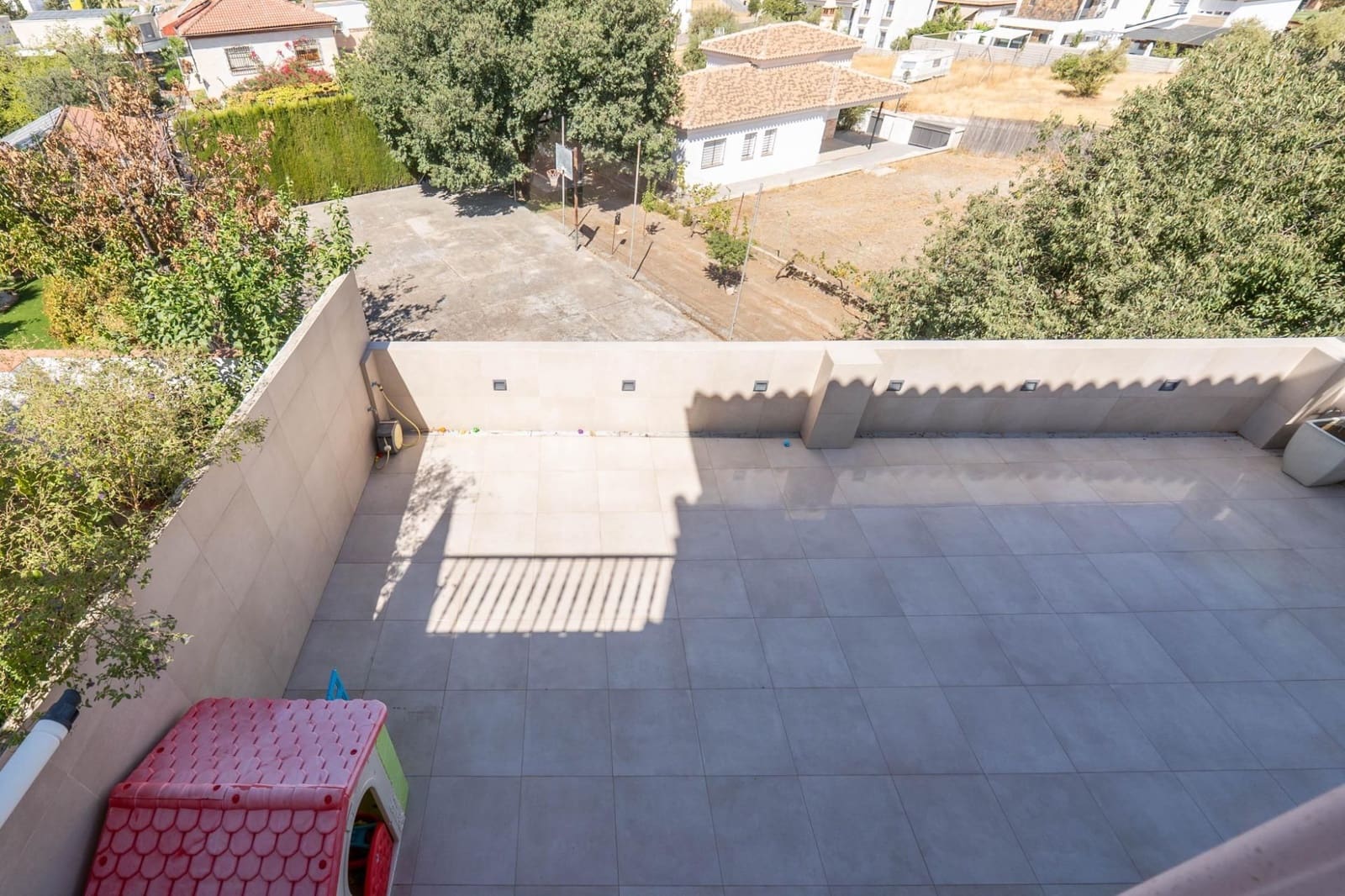 3 soveværelse Semi-Rækkehus til salg i Cajar med garage - € 379.000 (Ref: 9534336)