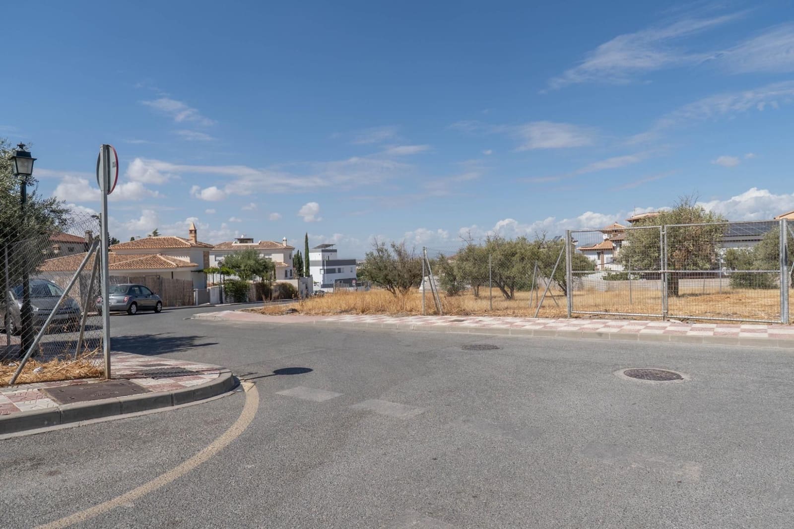 3 soveværelse Semi-Rækkehus til salg i Cajar med garage - € 379.000 (Ref: 9534336)