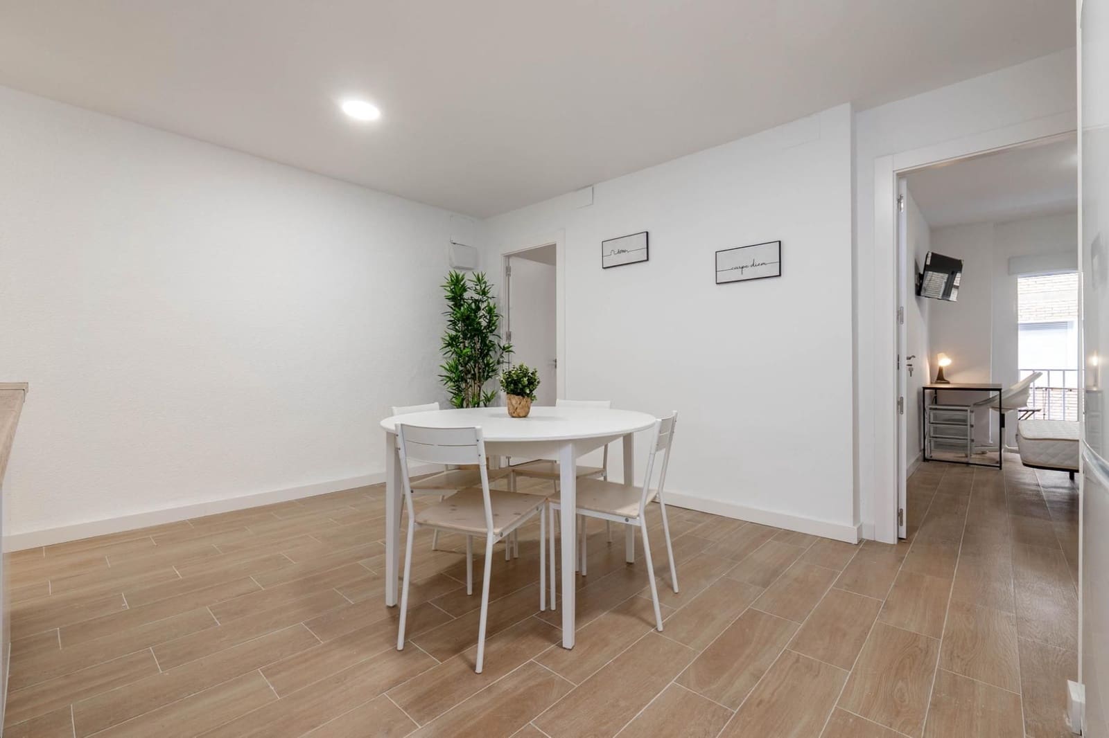 4 soveværelse Lejlighed til salg i Granada by - € 268.000 (Ref: 9534337)