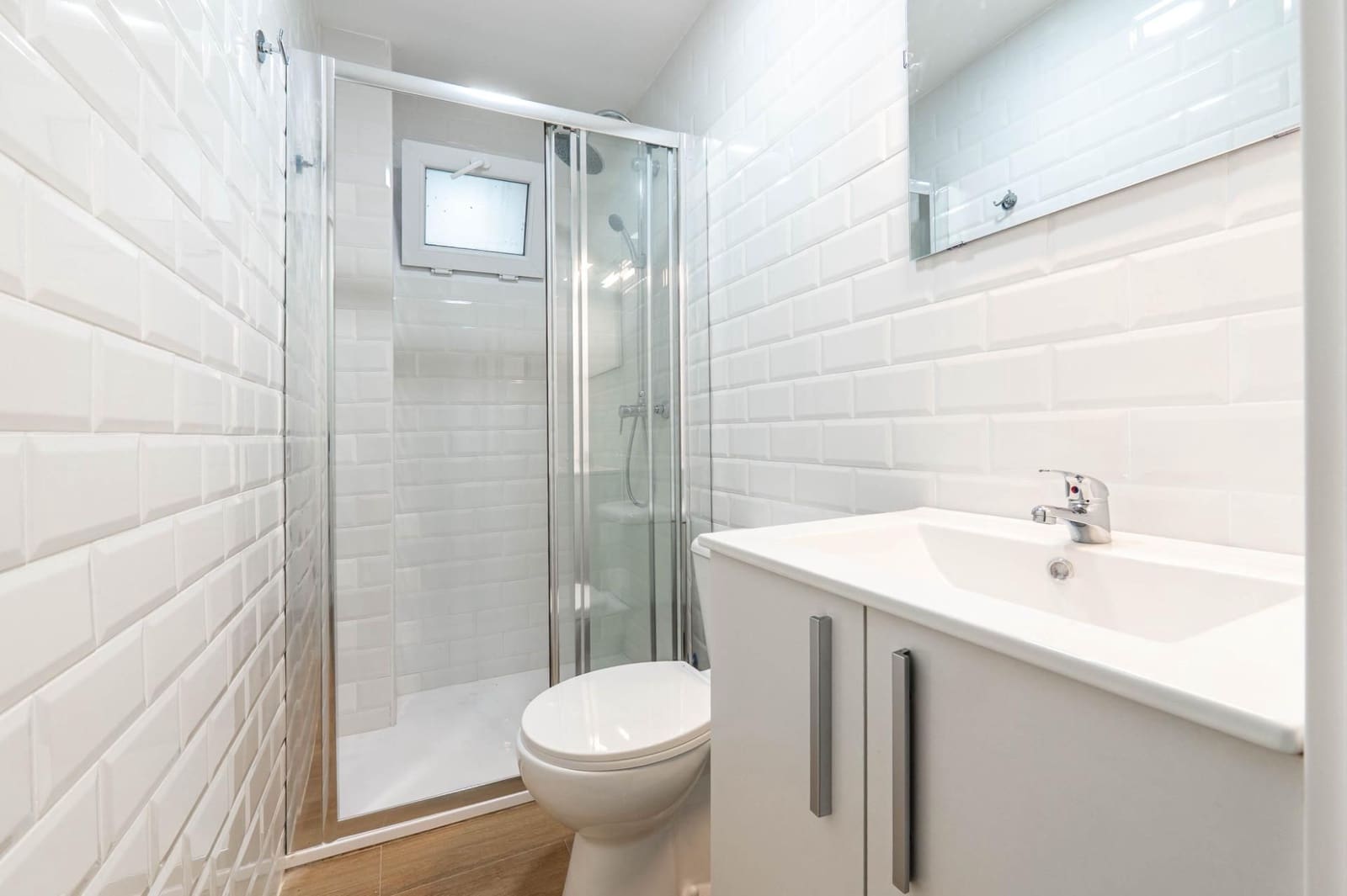 4 soveværelse Lejlighed til salg i Granada by - € 268.000 (Ref: 9534337)