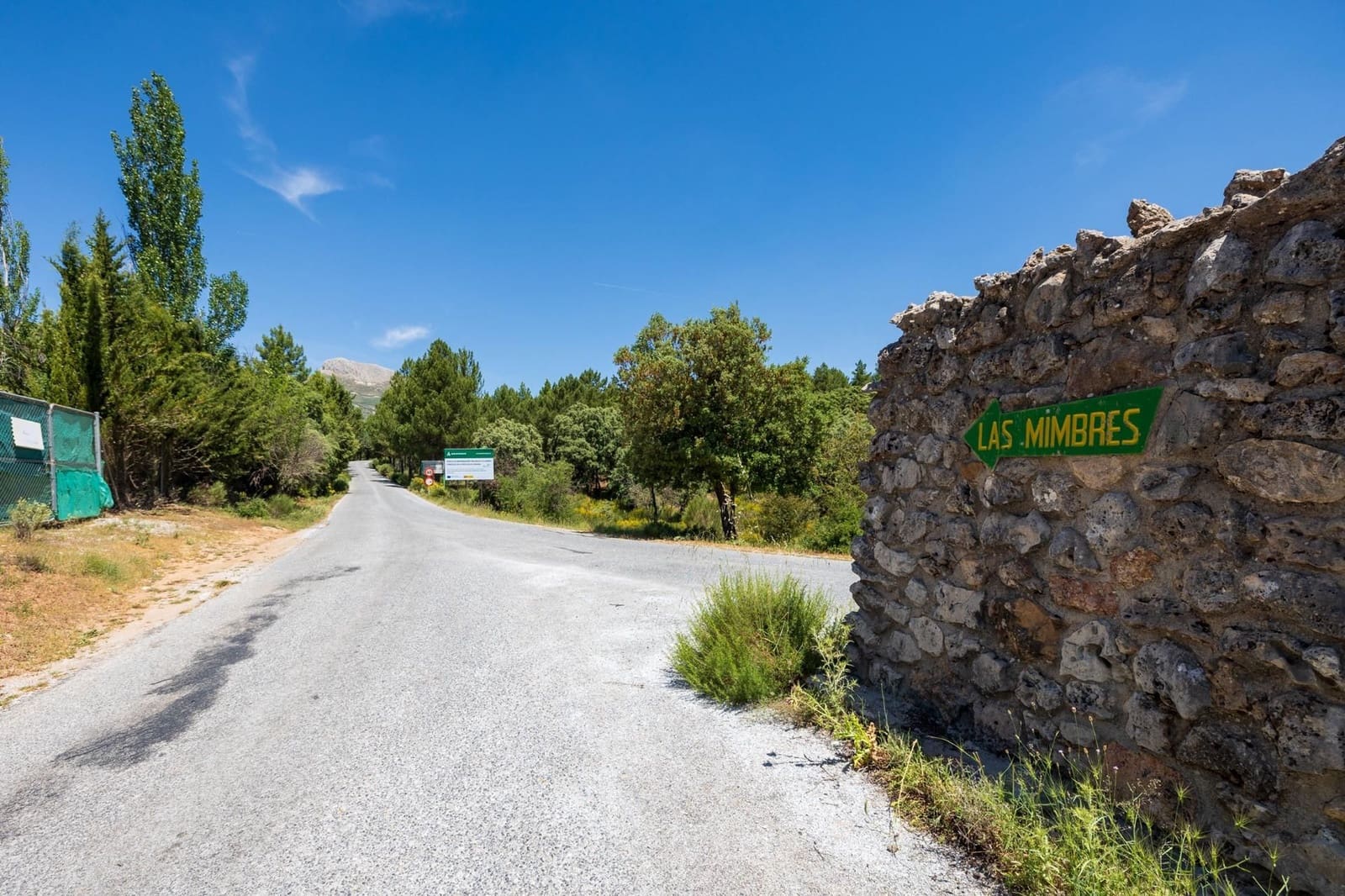 Działka budowlana na sprzedaż w Huetor Santillan - 20 000 € (Ref: 9534338)