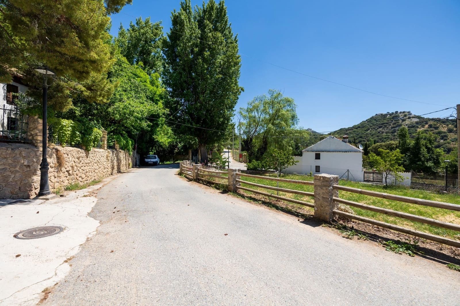 Działka budowlana na sprzedaż w Huetor Santillan - 20 000 € (Ref: 9534338)