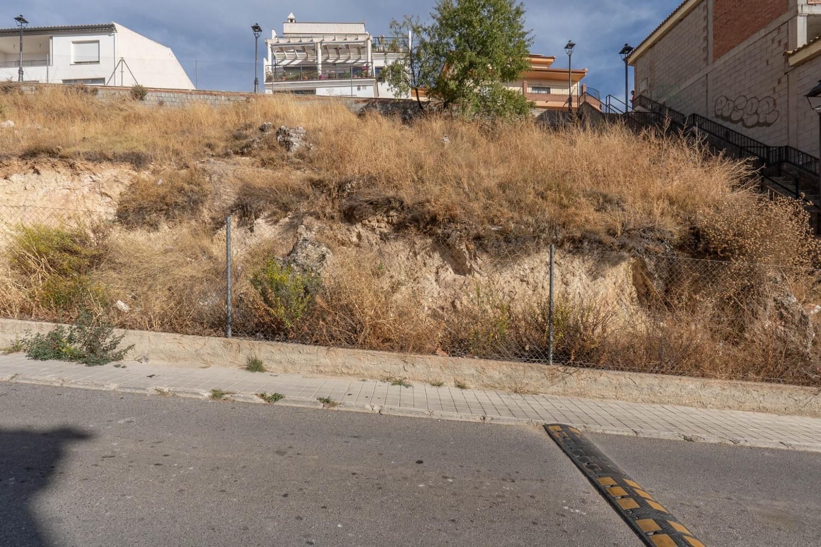 Solar/Parcela en Cogollos Vega en venta - 18.000 € (Ref: 9534339)