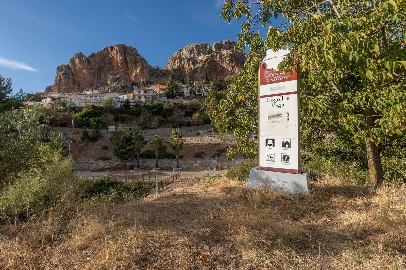 Solar/Parcela en Cogollos Vega en venta - 18.000 € (Ref: 9534339)