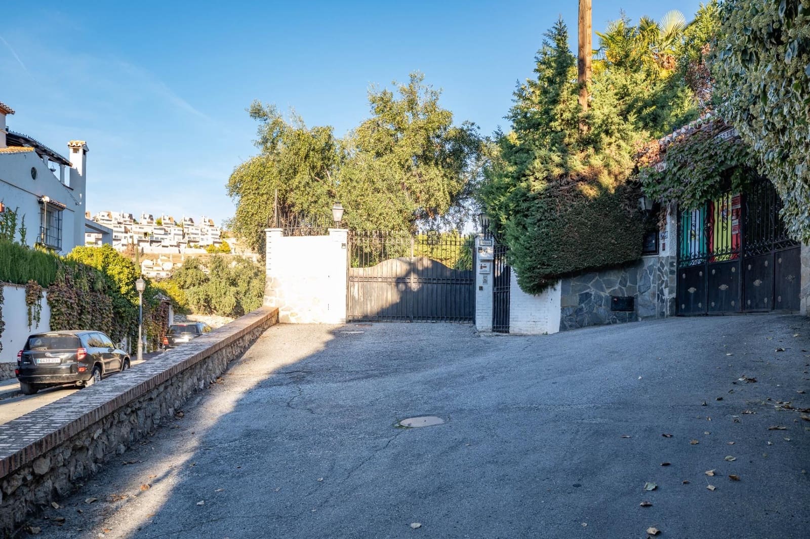 6 bedroom Villa for sale in Huetor Vega with pool garage - € 1,100,000 (Ref: 9534340)