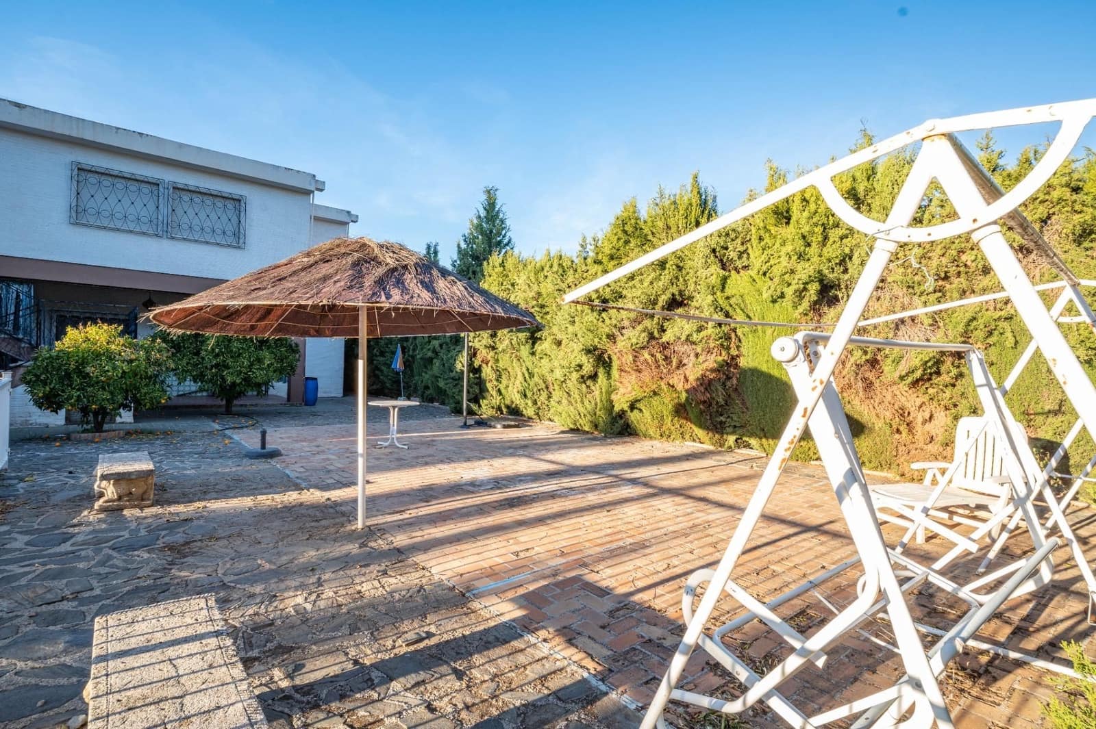 6 bedroom Villa for sale in Huetor Vega with pool garage - € 1,100,000 (Ref: 9534340)