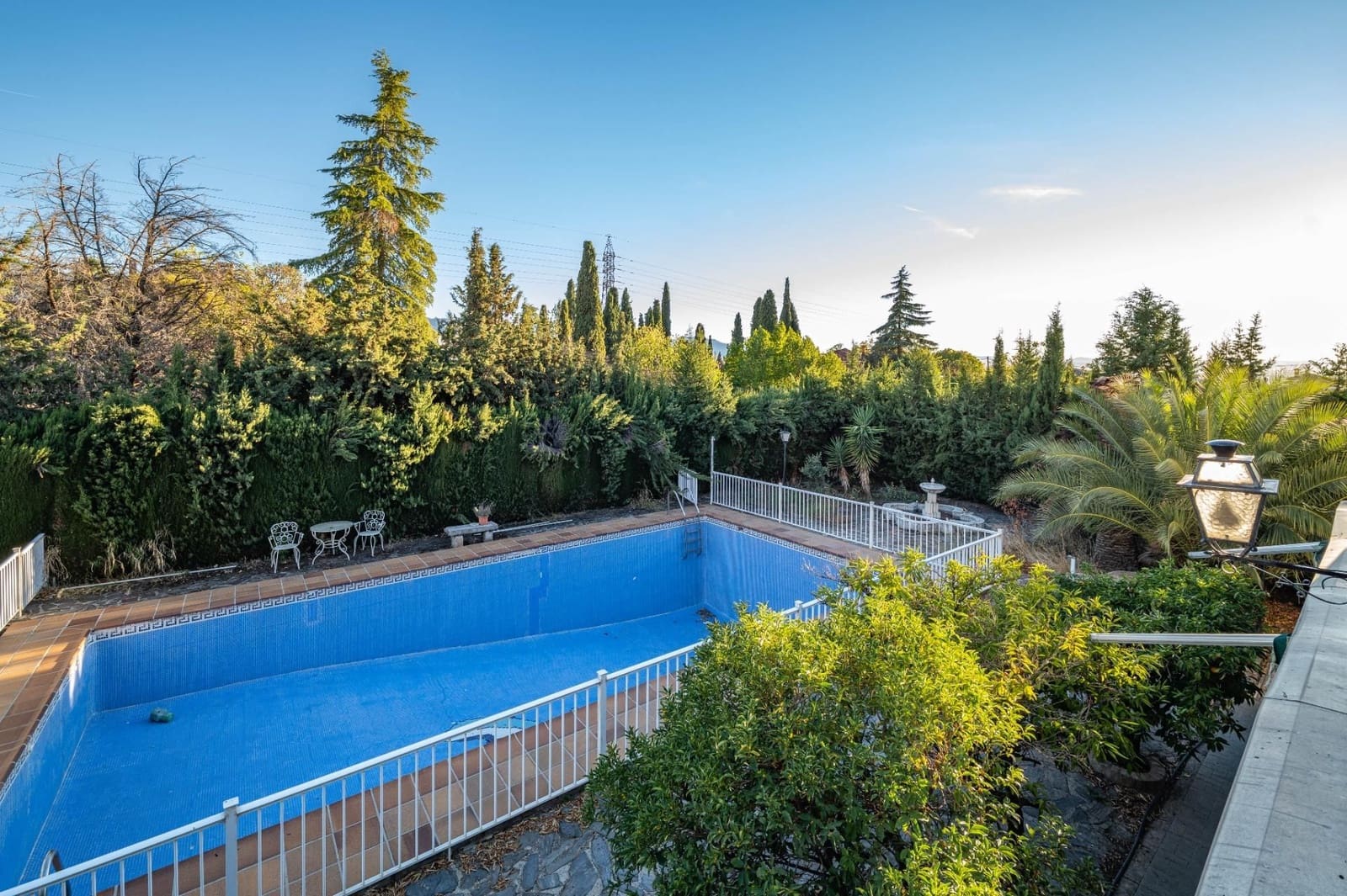 6 bedroom Villa for sale in Huetor Vega with pool garage - € 1,100,000 (Ref: 9534340)