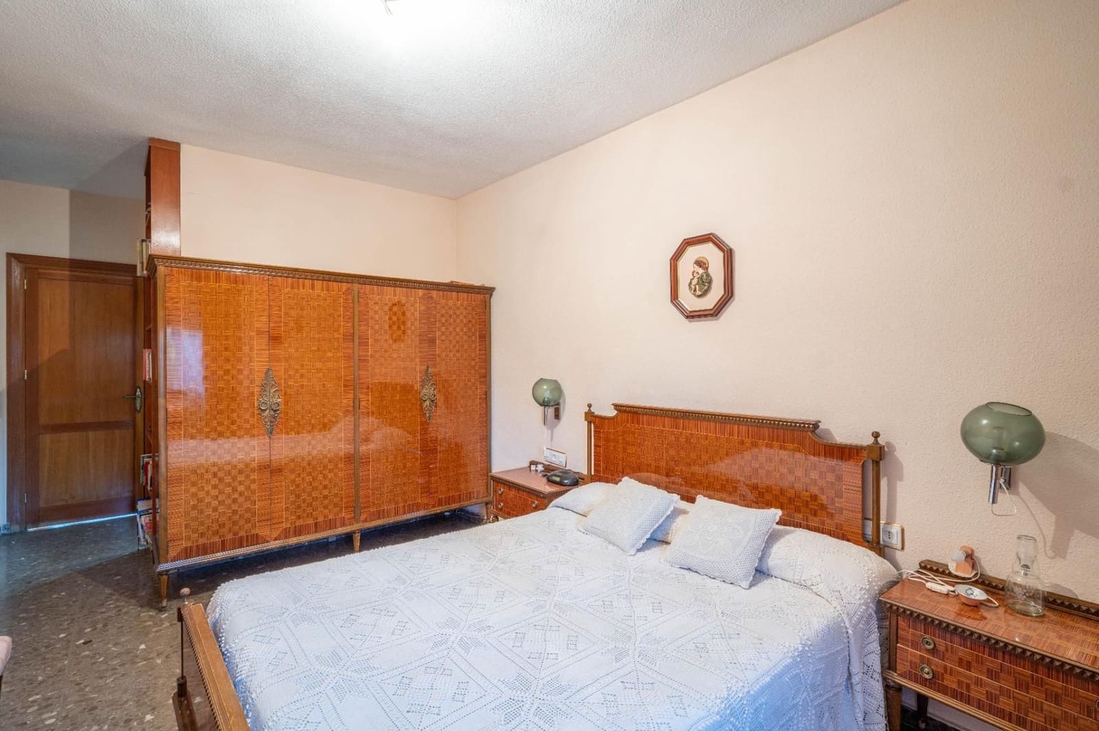 6 bedroom Villa for sale in Huetor Vega with pool garage - € 1,100,000 (Ref: 9534340)