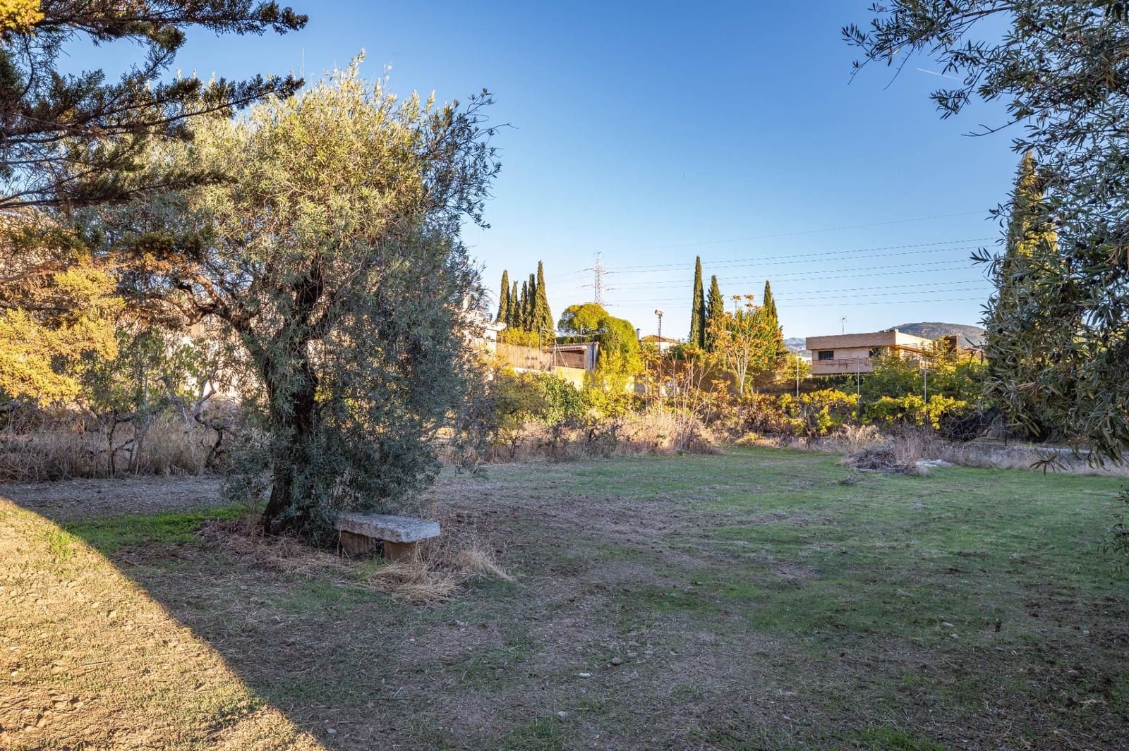 6 bedroom Villa for sale in Huetor Vega with pool garage - € 1,100,000 (Ref: 9534340)