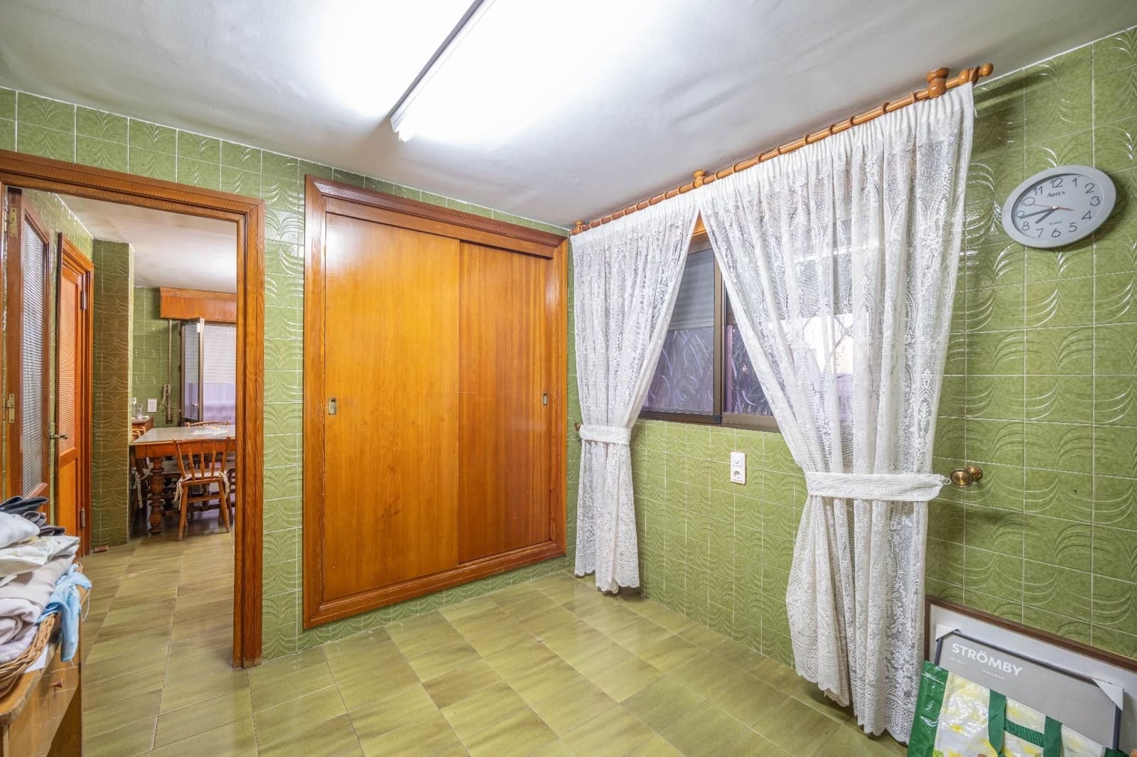 6 bedroom Villa for sale in Huetor Vega with pool garage - € 1,100,000 (Ref: 9534340)