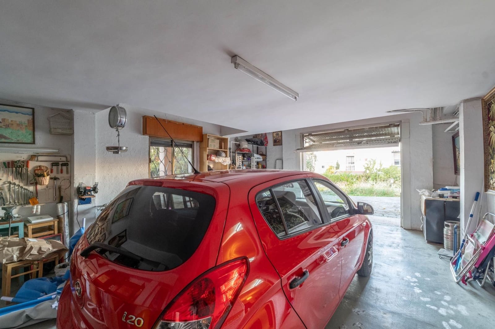 6 bedroom Villa for sale in Huetor Vega with pool garage - € 1,100,000 (Ref: 9534340)