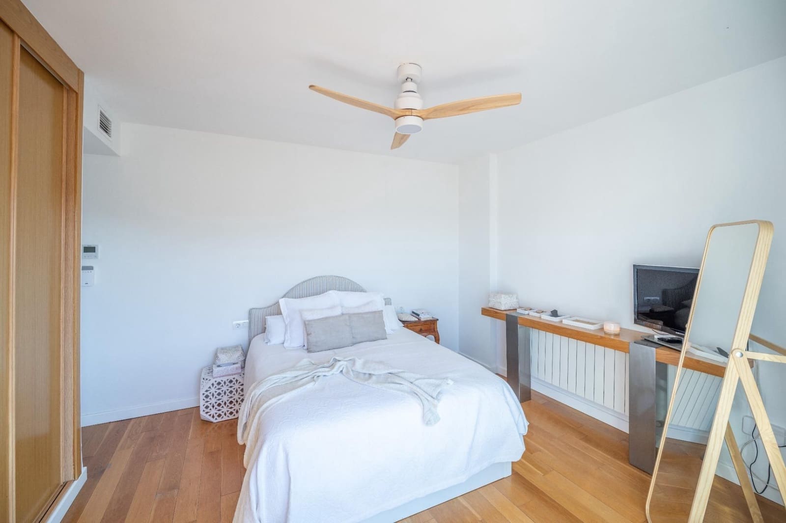 5 soverom Kjedet enebolig til salgs i Atarfe med garasje - € 338 900 (Ref: 9534341)