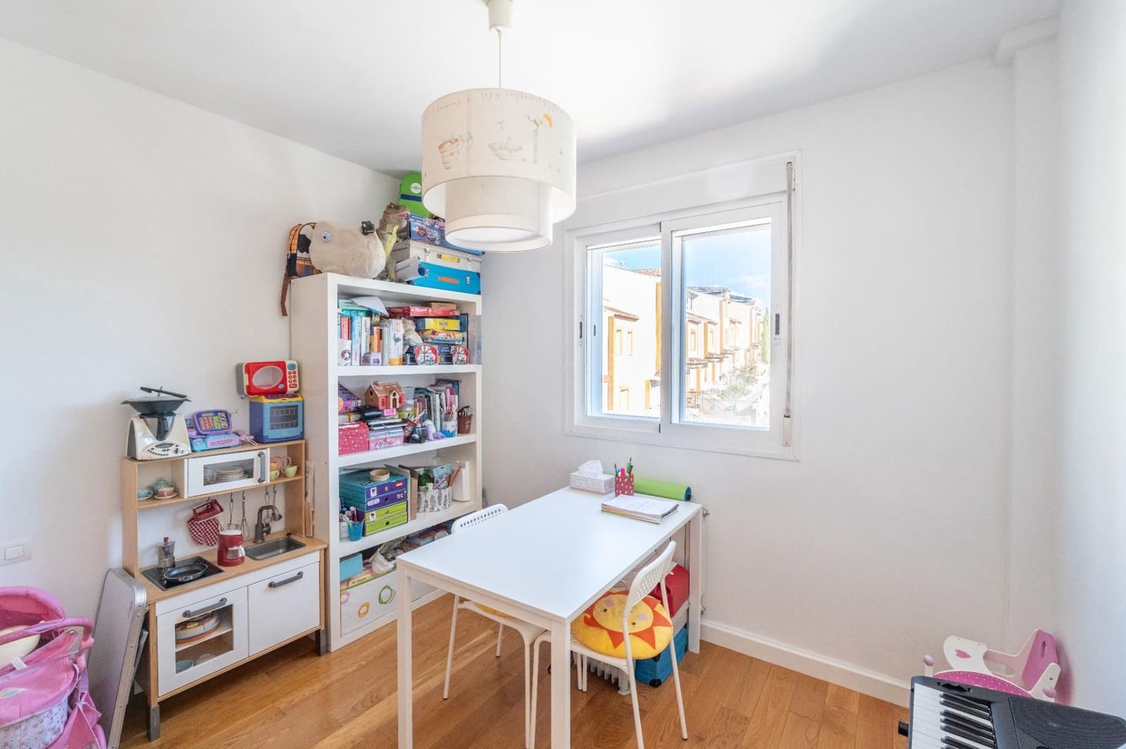 5 soverom Kjedet enebolig til salgs i Atarfe med garasje - € 338 900 (Ref: 9534341)