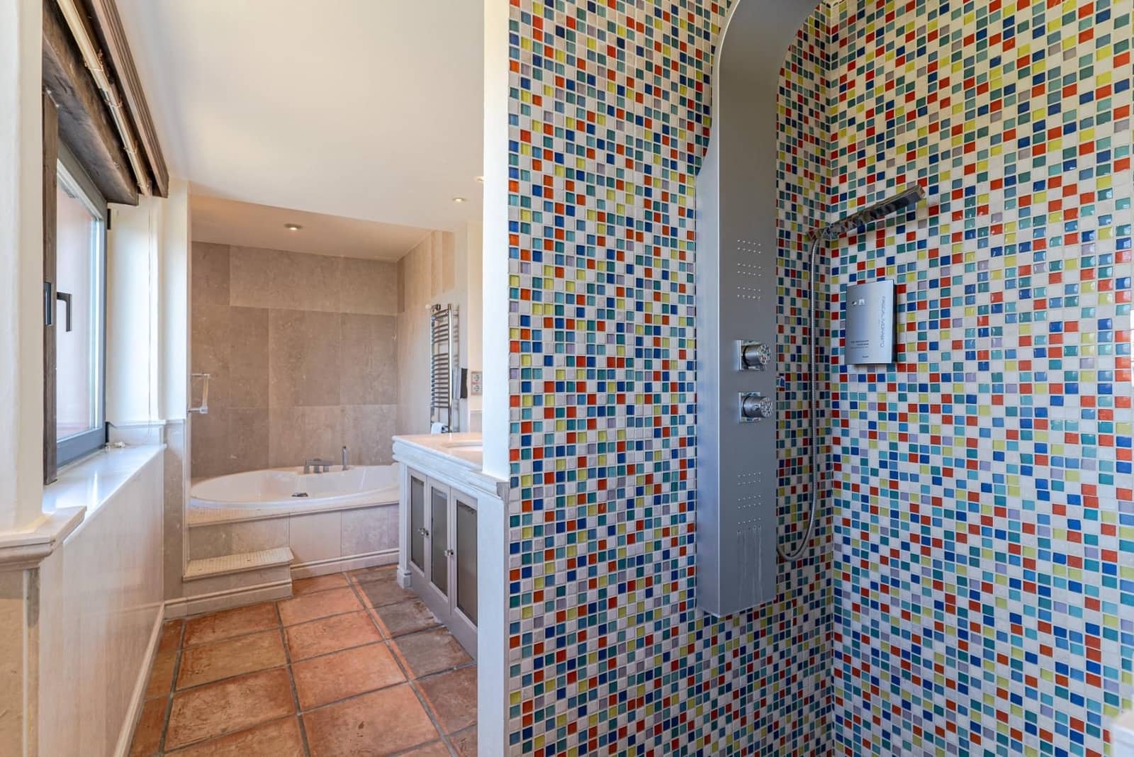 5 soverom Villa til salgs i Almunecar med svømmebasseng garasje - € 1 400 000 (Ref: 9534342)