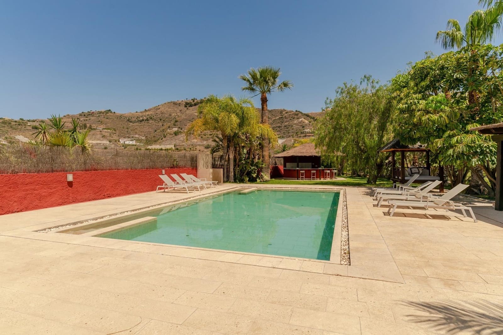 5 soverom Villa til salgs i Almunecar med svømmebasseng garasje - € 1 400 000 (Ref: 9534342)