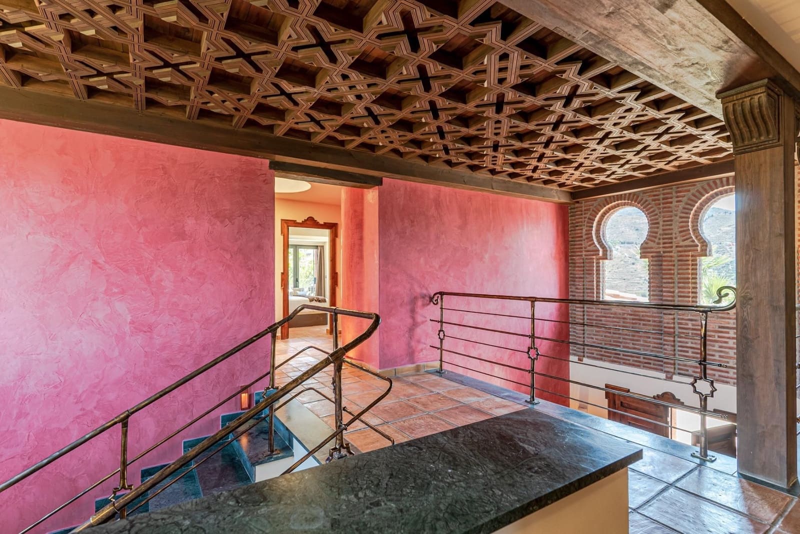 5 soverom Villa til salgs i Almunecar med svømmebasseng garasje - € 1 400 000 (Ref: 9534342)