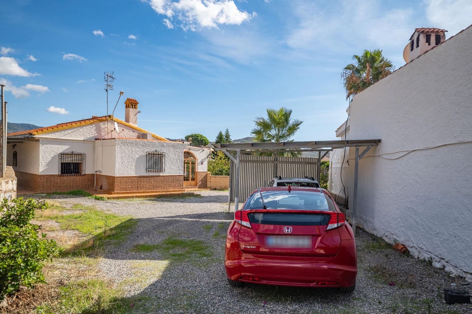 3 soverom Finca/Herregård til salgs i Velez de Benaudalla med garasje - € 240 000 (Ref: 9534343)