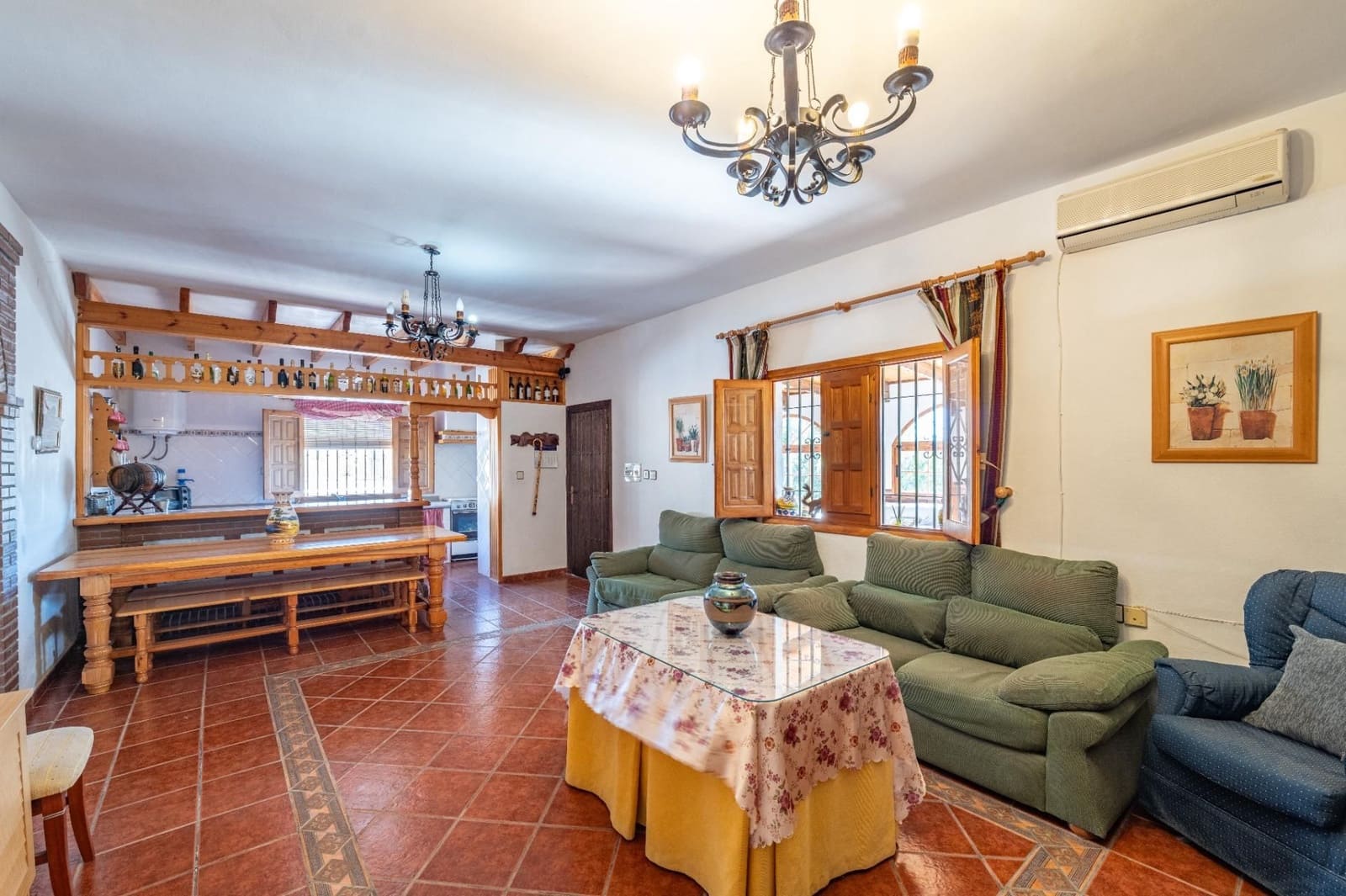 3 soverom Finca/Herregård til salgs i Velez de Benaudalla med garasje - € 240 000 (Ref: 9534343)