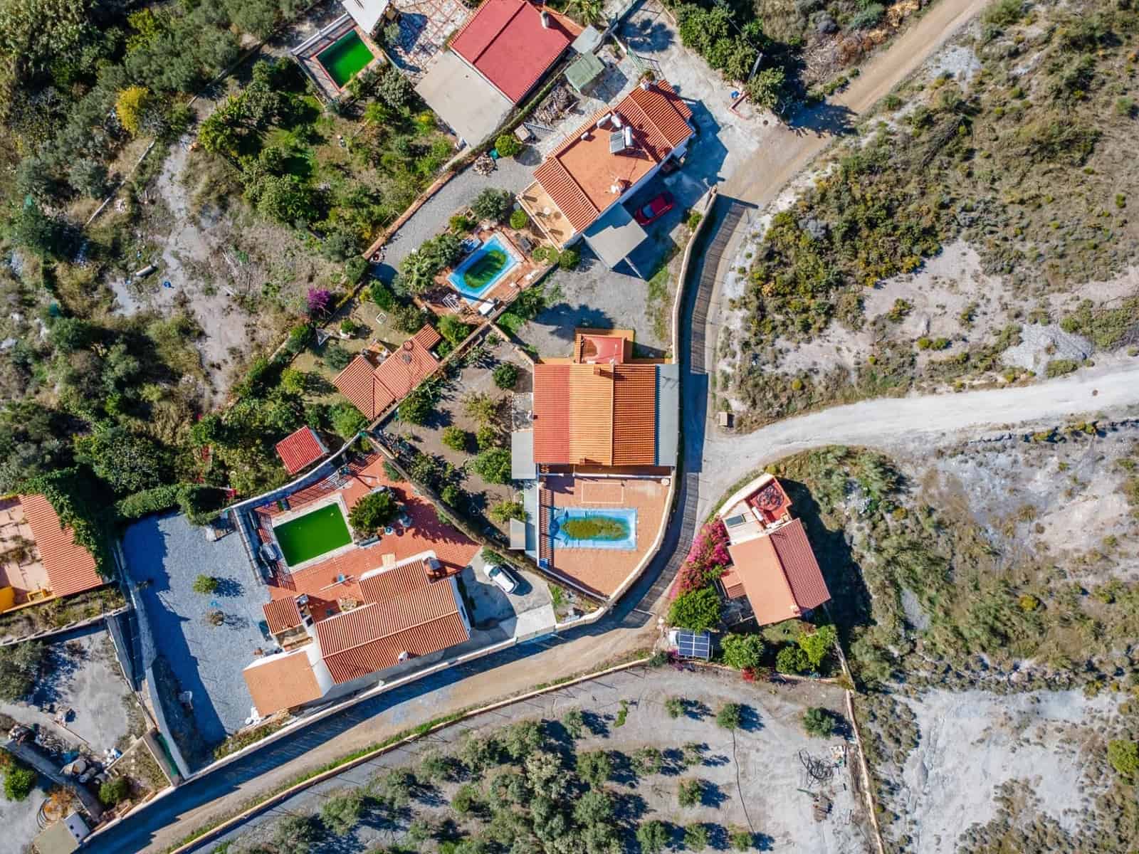 3 soverom Finca/Herregård til salgs i Velez de Benaudalla med garasje - € 240 000 (Ref: 9534343)