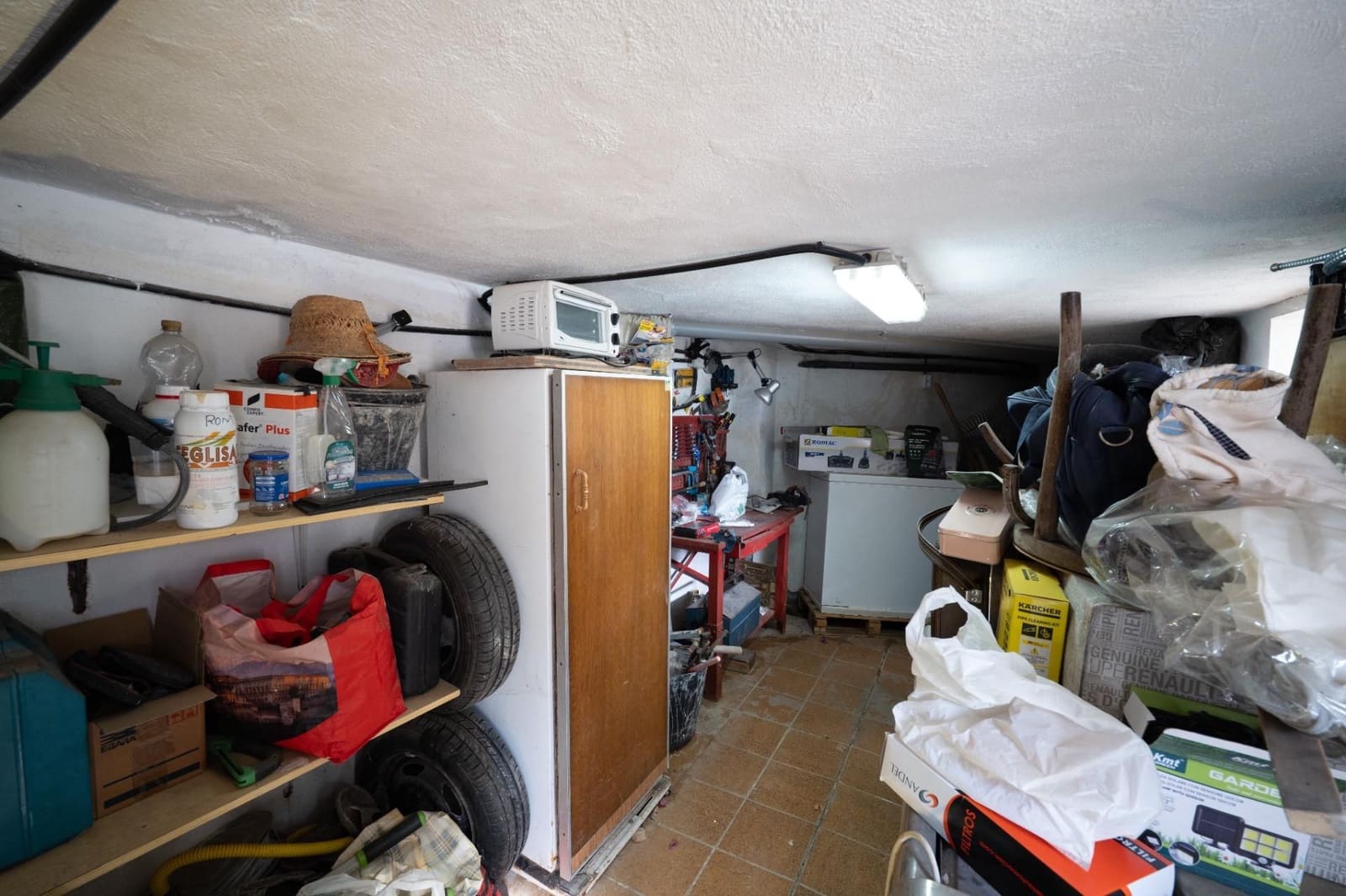 3 soverom Finca/Herregård til salgs i Velez de Benaudalla med garasje - € 240 000 (Ref: 9534343)