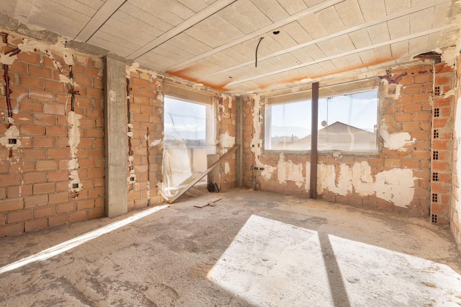 7 soveværelse Villa til salg i Otura med garage - € 315.000 (Ref: 9534344)