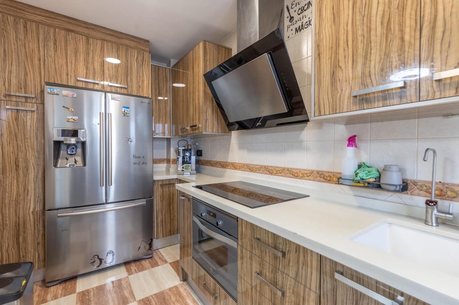 4 soverom Hus til salgs i Churriana de la Vega med garasje - € 342 000 (Ref: 9534345)