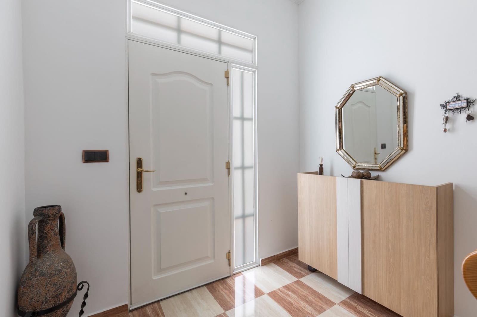 4 soverom Hus til salgs i Churriana de la Vega med garasje - € 342 000 (Ref: 9534345)