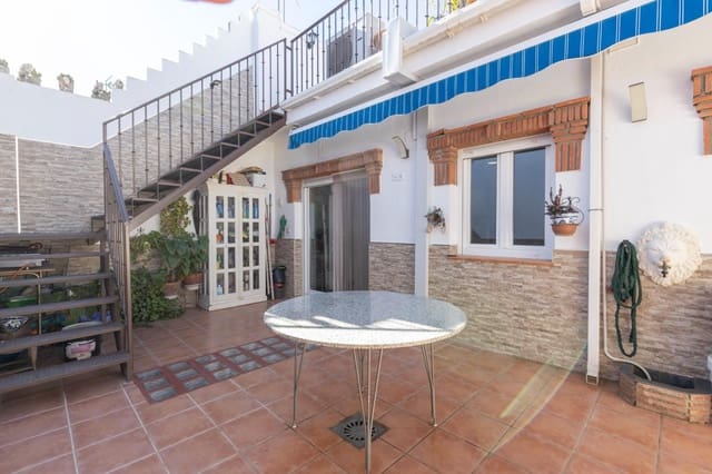4 soverom Hus til salgs i Churriana de la Vega med garasje - € 342 000 (Ref: 9534345)