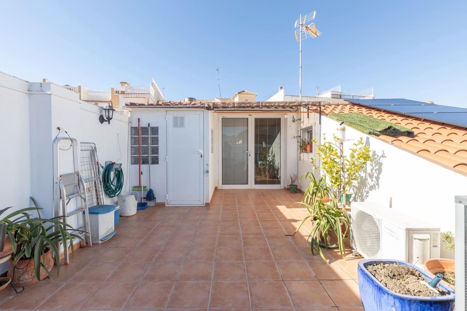 4 soverom Hus til salgs i Churriana de la Vega med garasje - € 342 000 (Ref: 9534345)