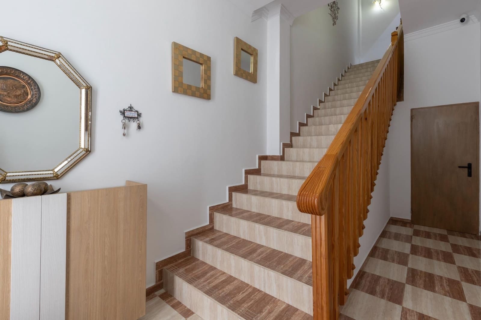 4 soverom Hus til salgs i Churriana de la Vega med garasje - € 342 000 (Ref: 9534345)