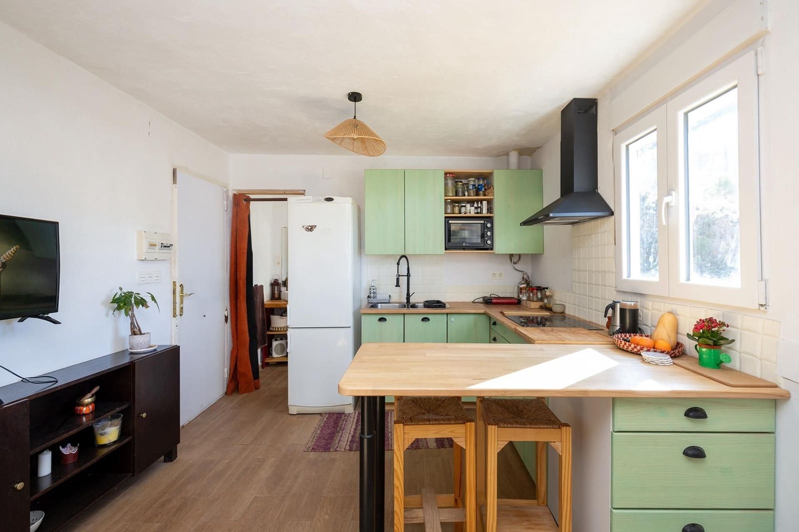 2 slaapkamer Finca/Landhuis te koop in Cogollos Vega - € 99.000 (Ref: 9534346)