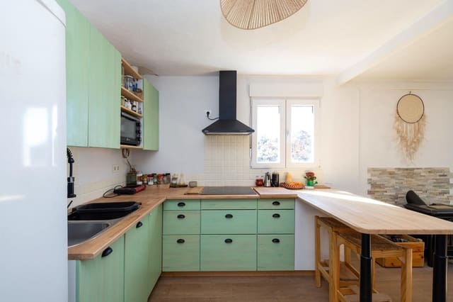 2 slaapkamer Finca/Landhuis te koop in Cogollos Vega - € 99.000 (Ref: 9534346)